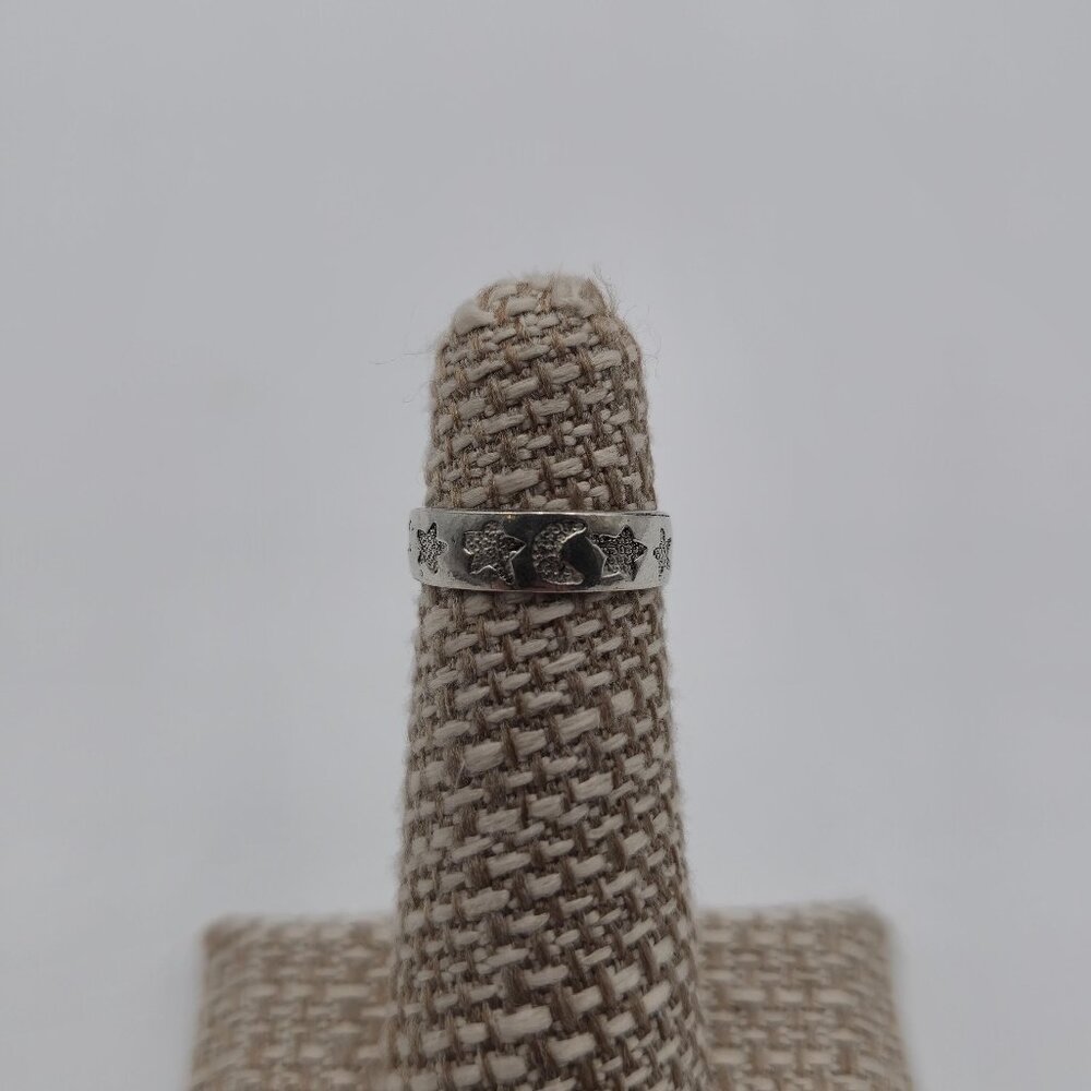 Size 4 Sterling Silver Crescent Moon And Stars Toe Ring A2537
